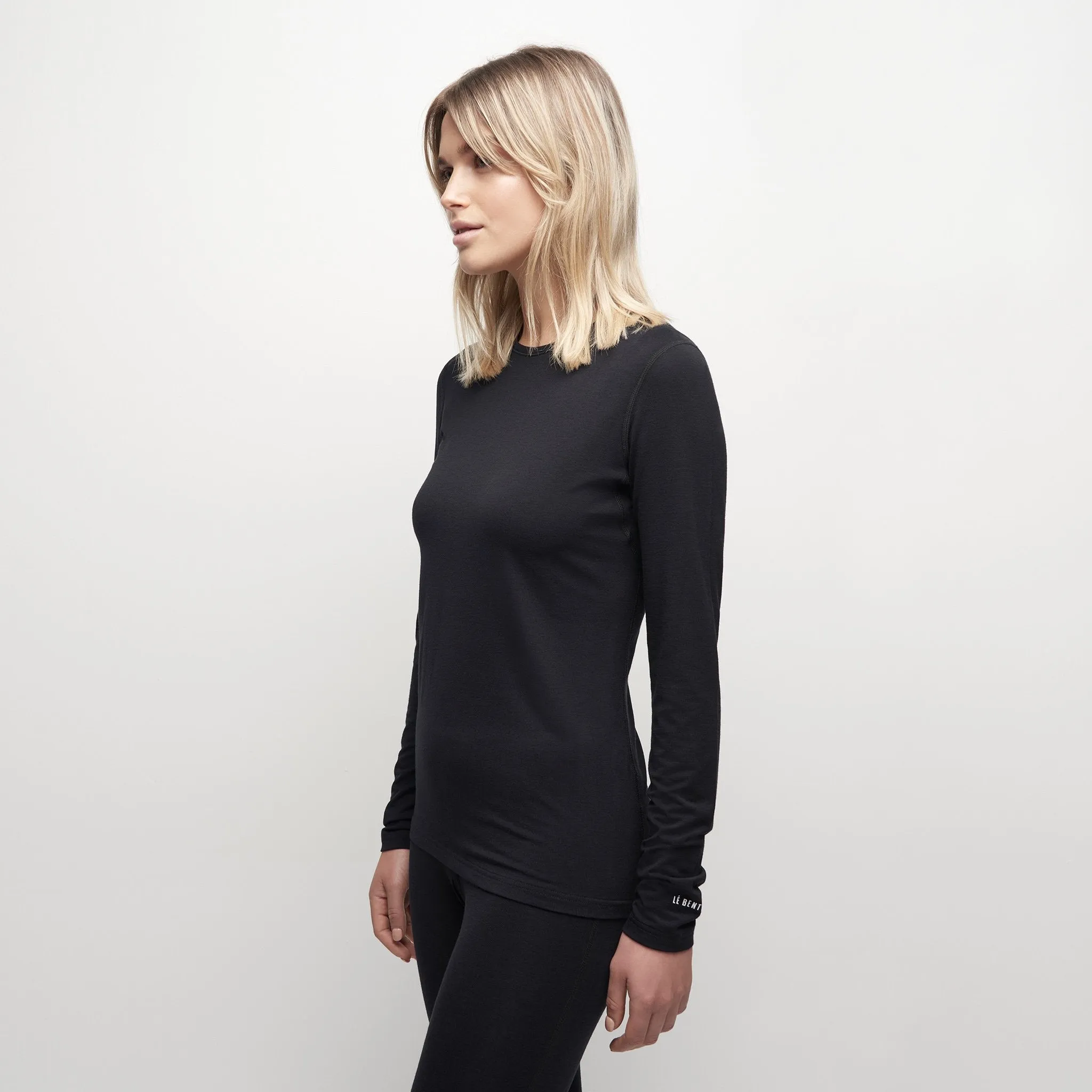 Le Bent Womens Core 200 Crew Base Layer Black