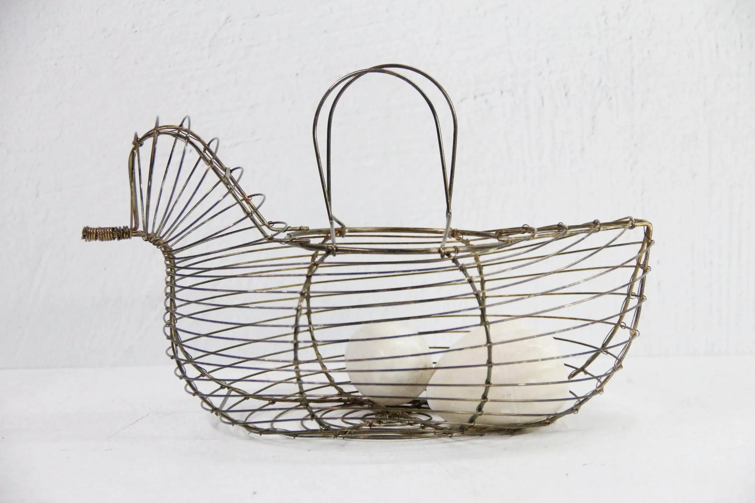 Wire Egg Basket Vintage | Brass Tone Bird-Gathering